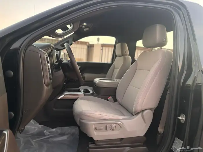 سلفرادو تريل بوس 2020 عداد 71 الف KM 28