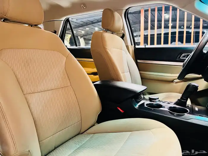 فورد اكسبلور 2016 سعودي ( بحاله ممتازه) 12