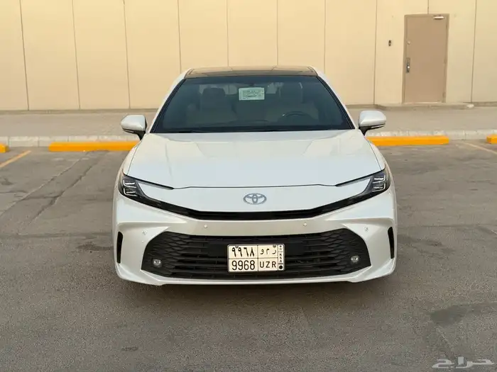 كامري (( LE هايبرد فل كامل )) مالك اول 0