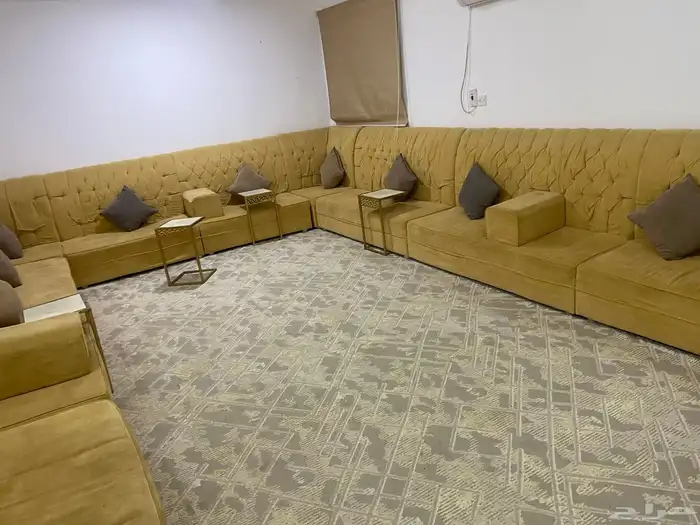 كنب 4في 6 مع 4 مراكي 0