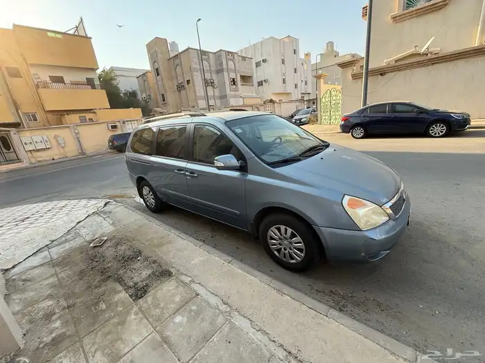 كيا كرنفال مديل 2012 0