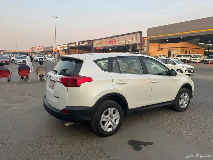 تويوتا راف فور 2014 قير عايدي بدي وكالة 5