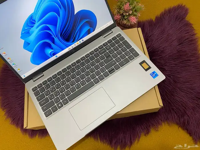 لابتوب Dell precision 3560 شاشه لمس كور i7 رام 32 جيجا 2