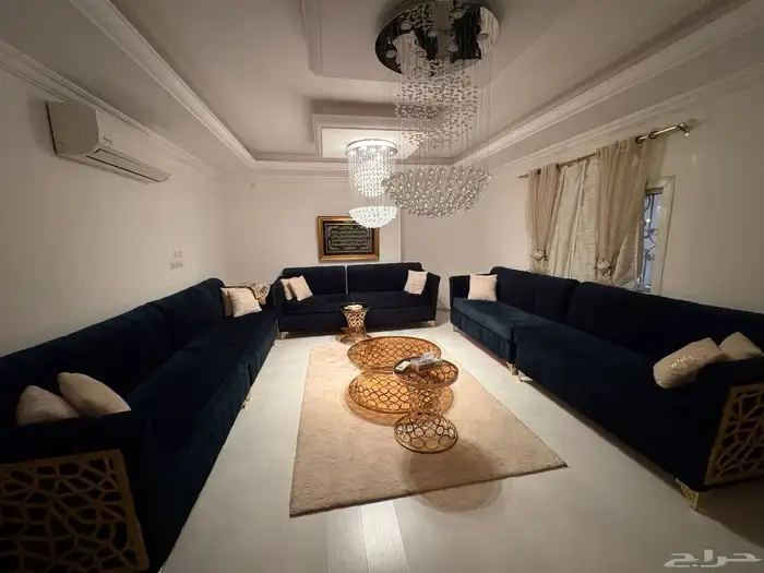 كنب مستخدم نظيف جدا للبيع 1