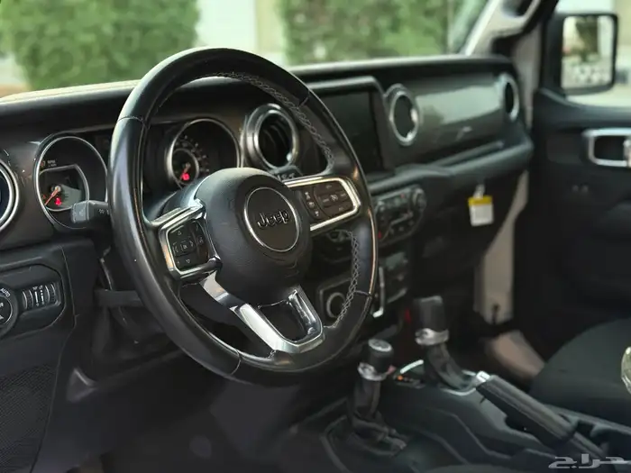 جلاديتور 2021 ممشاه قليل قمة بالنظافة 12