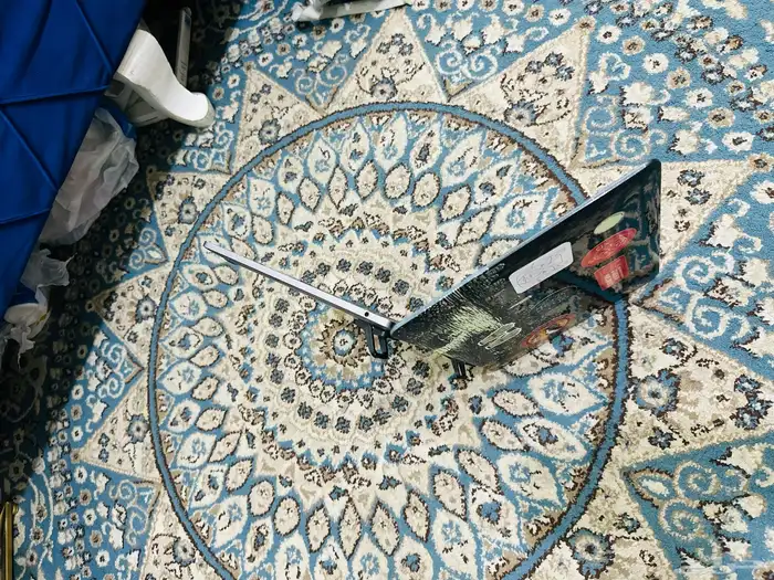 لابتوب ابل 6