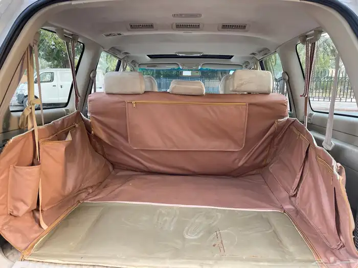 تويوتا لاندكروزر 2007 GXR 10