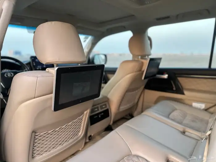 جكسار تورينق 2021 مخززن 13