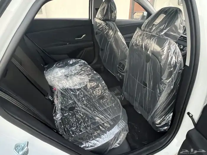 النترا 2025 كمفورت ابيض ( اصفار) 12