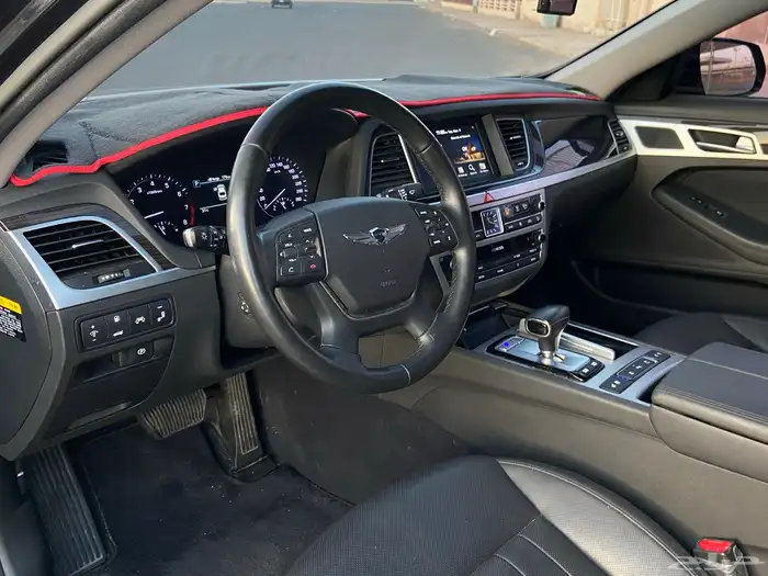 جنسس 2020 ( بنزين ) 3.3 15