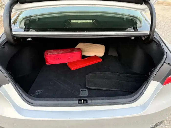 كامري قراندي موديل 2020 V6 عداد 41 الف 37