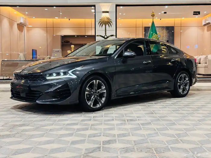 كيا 5 فل كامل نظيف جدا بطاقه جمركيه 1