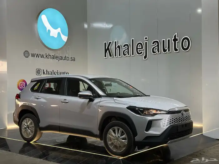 تويوتا كورولا كروس LE هايبرد 2025 0
