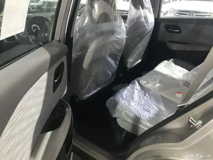 نيسان اكس تريل7 مقاعد بدون دبل ودبل 2026 و 5 مقاعد بدون دبل 21