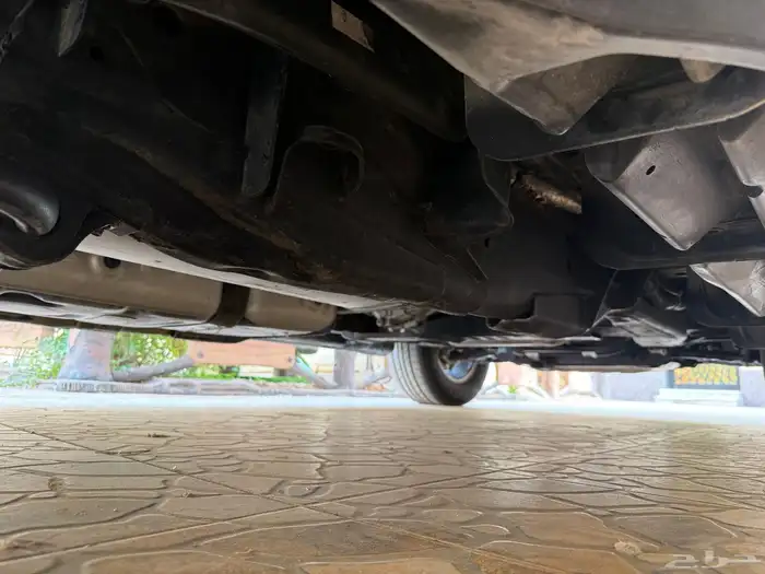 يوكن المديل 2023 قصير دبل ( SLE ) سعودي مخزن 85