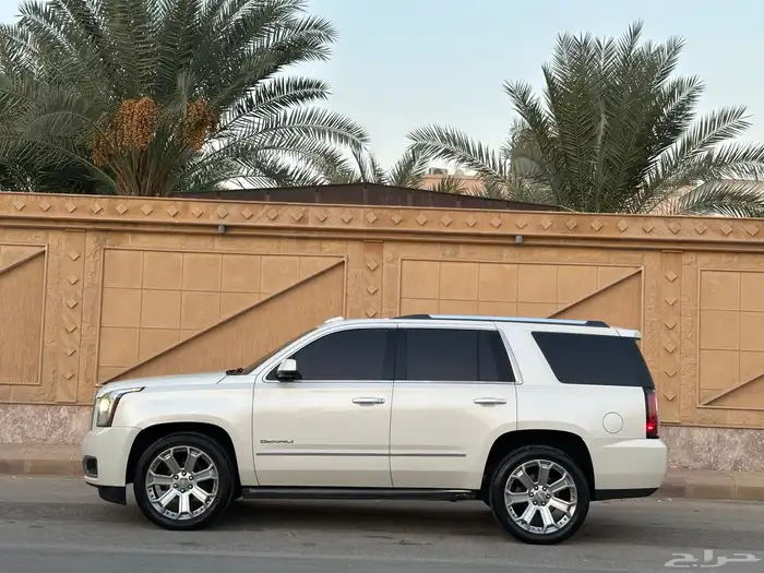 جئ ام سي يوكن دينالي 2015 فل كامل نظيف للبيع 1