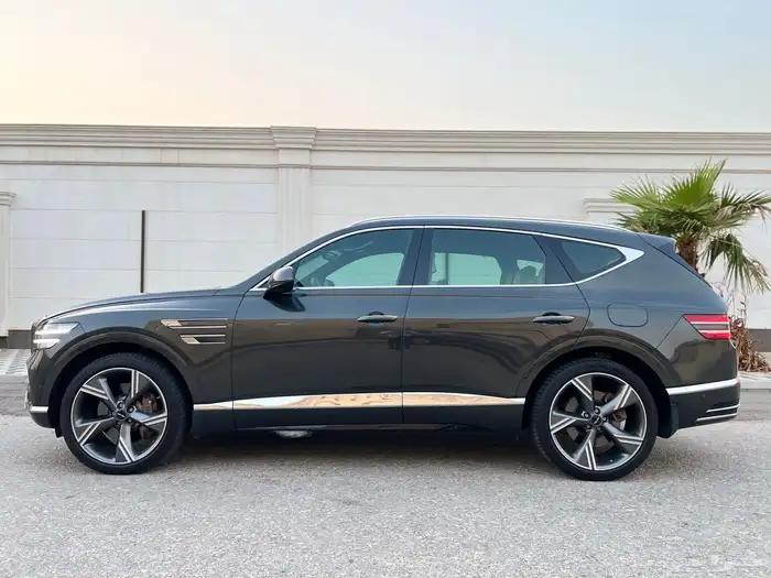 جينيسيس GV80 رويال فل كامل 2025 مالك اول سعودي وكالة 7