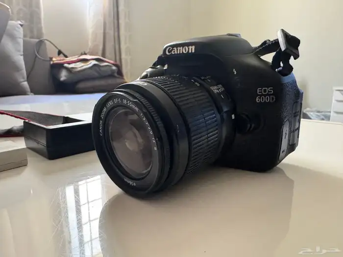 للبيع كاميرا كانون احترافية موديل 600D 3