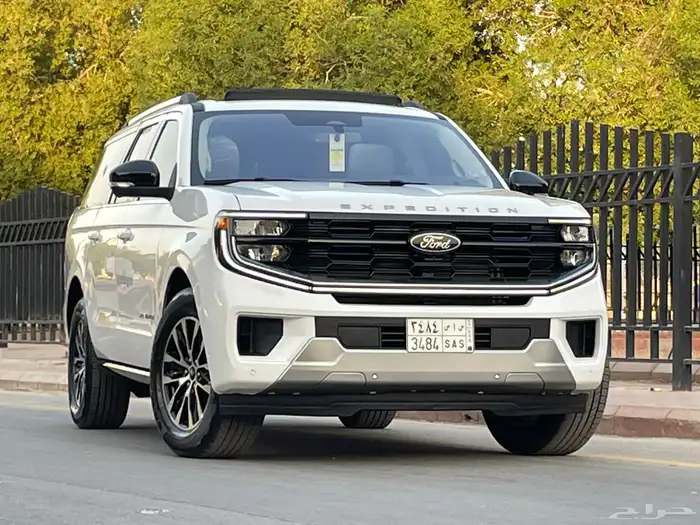 فورد اكسبديشن بلاتينيوم 2025 عداد 6 الاف قمه بالنظافه 26