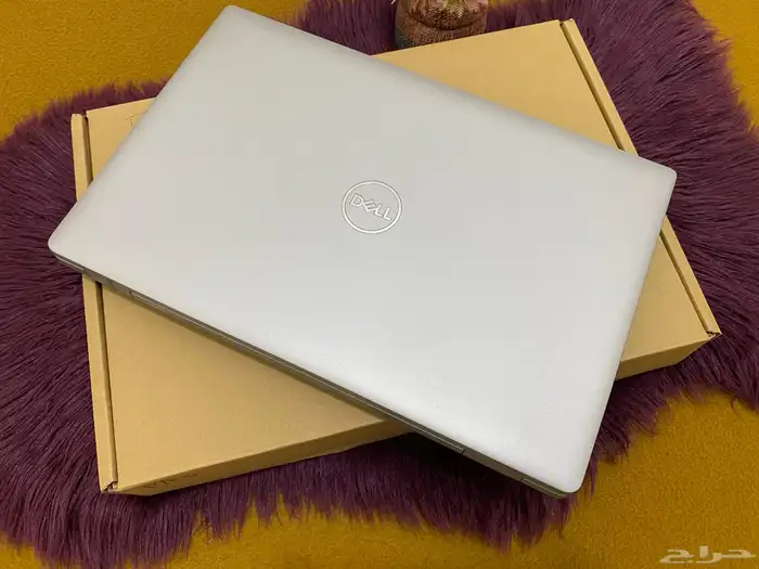 لابتوب Dell precision 3560 شاشه لمس كور i7 رام 32 جيجا 15
