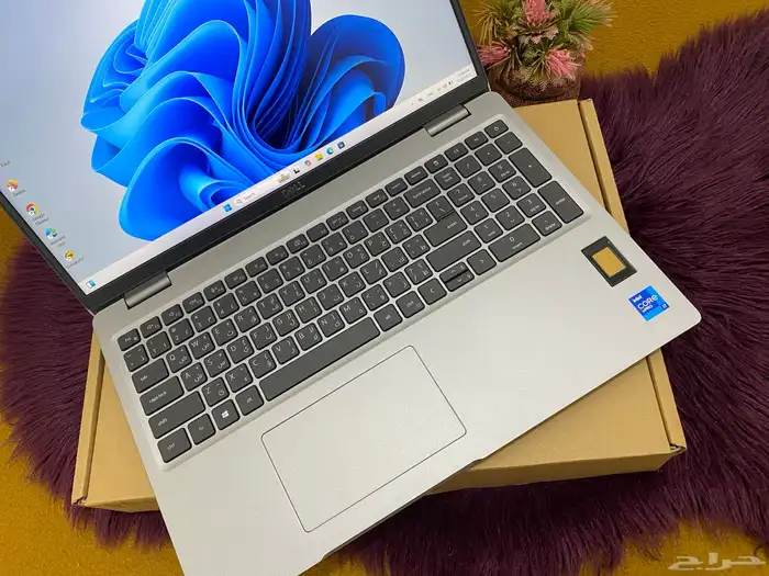 لابتوب Dell precision 3560 شاشه لمس كور i7 رام 32 جيجا 6