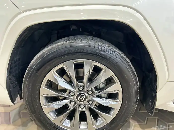 تويوتا جي اكس آر 23