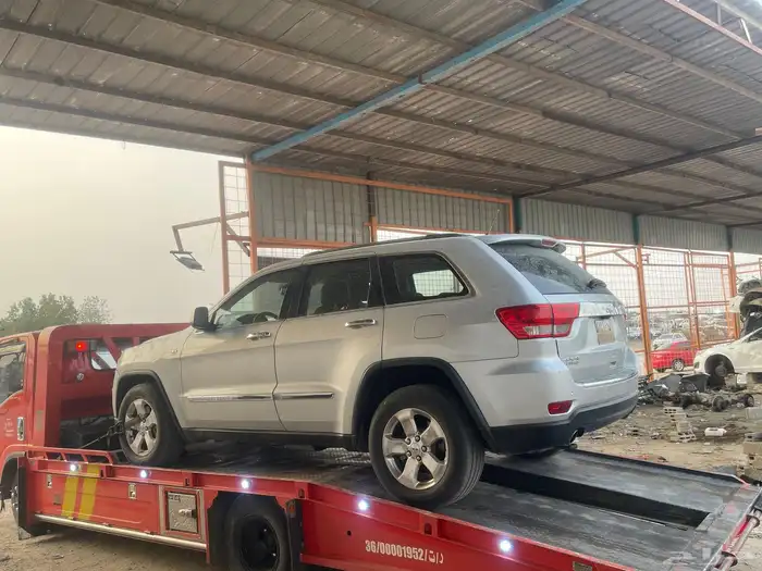 قراند شيروكي 2013 قطع غيار 0