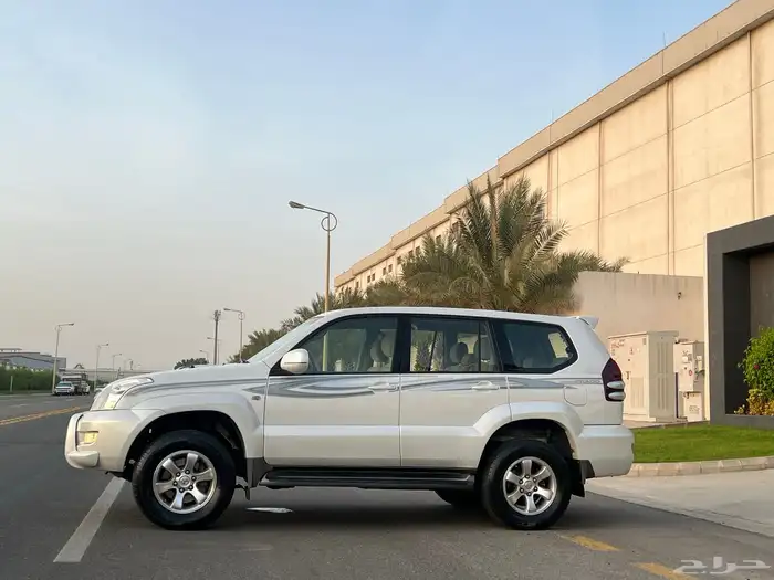 تويوتا برادو 2009 (أربعه سلندر ) بدي وكاله نظيف جدا 8