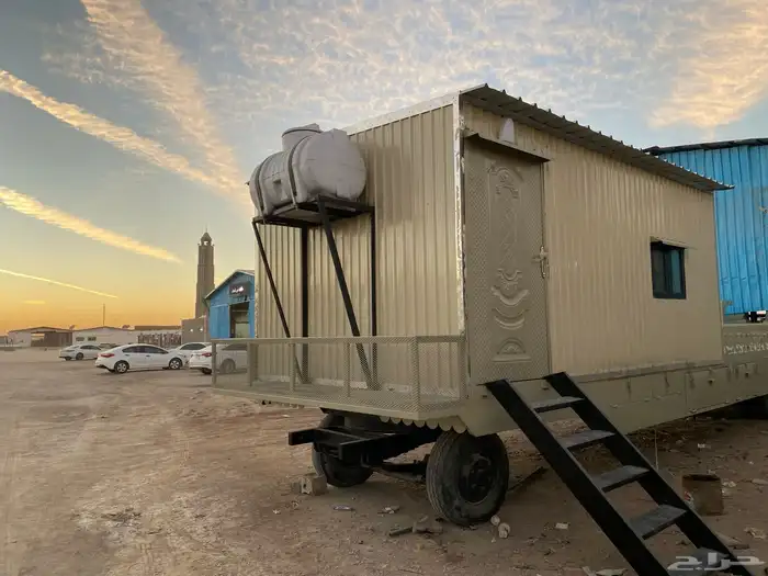 غرفة مع عرزالة 5