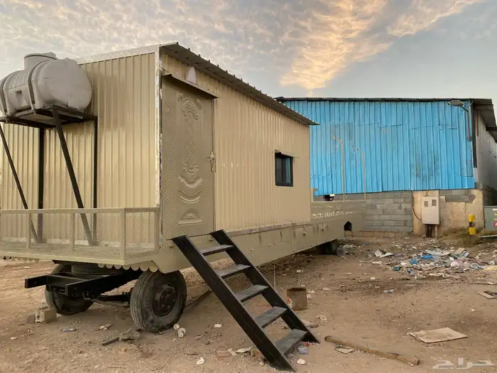 غرفة مع عرزالة 4