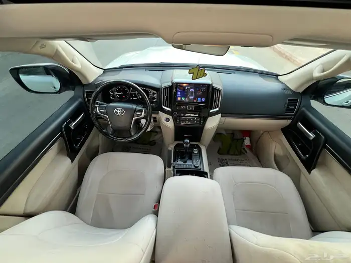 تويوتا لاندكروزر 2021 تورنج V6 سعودي 19