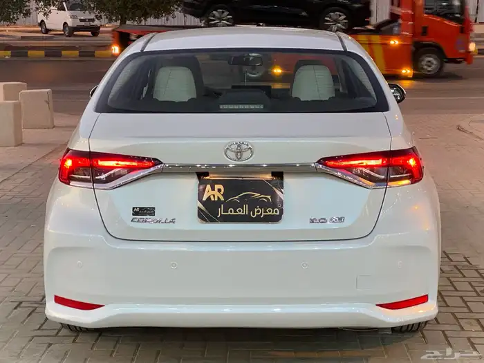 تويوتا كورولا 2.0 XLi 7