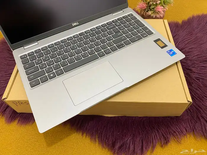 لابتوب Dell precision 3560 شاشه لمس كور i7 رام 32 جيجا 10