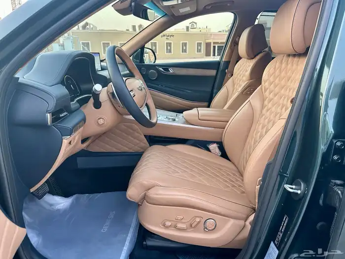 للبيع جينيسس GV80 شبه اصفار مخزن بحالة الوكالة 78