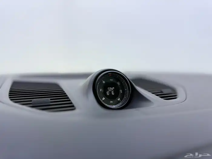 بورش كايين 8