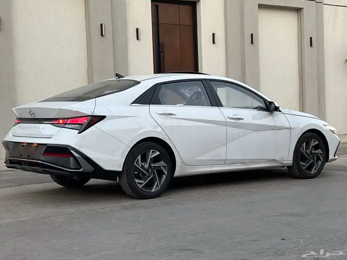 النترا 2025 كمفورت ابيض ( اصفار) 6