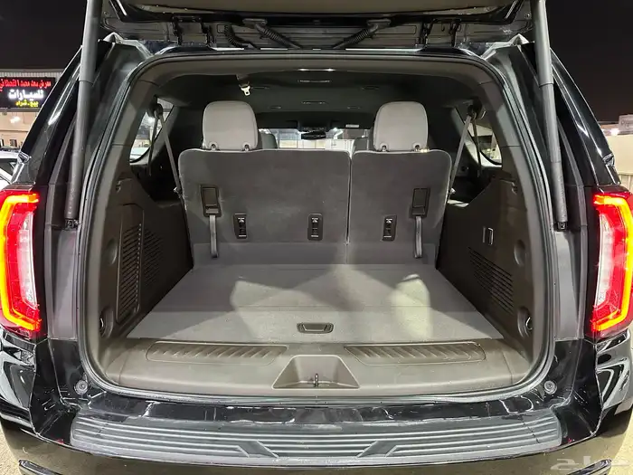 جي ام سي يوكن 2023 XL دبل وكالة بدي ومحركات شرط 14