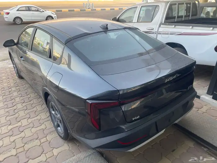 كيا كي فور ستاندر 2026 1.6 6