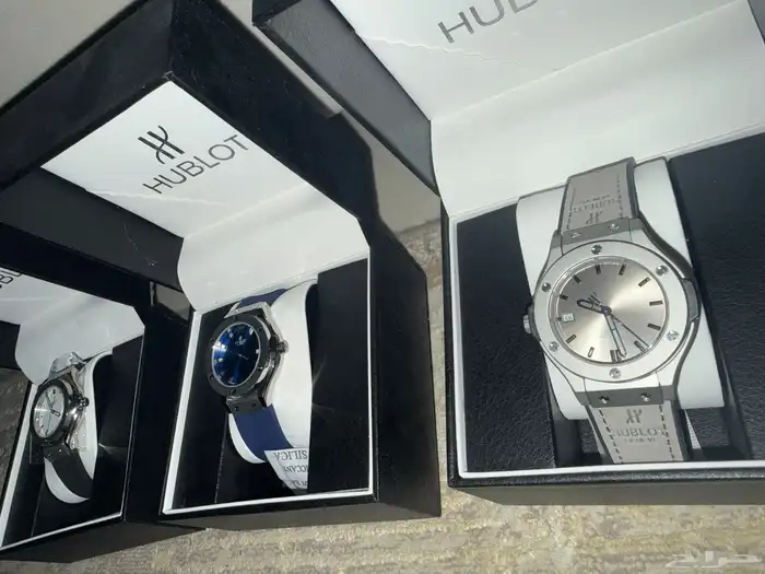 ساعات هوبلت ماستر على الشرط 6