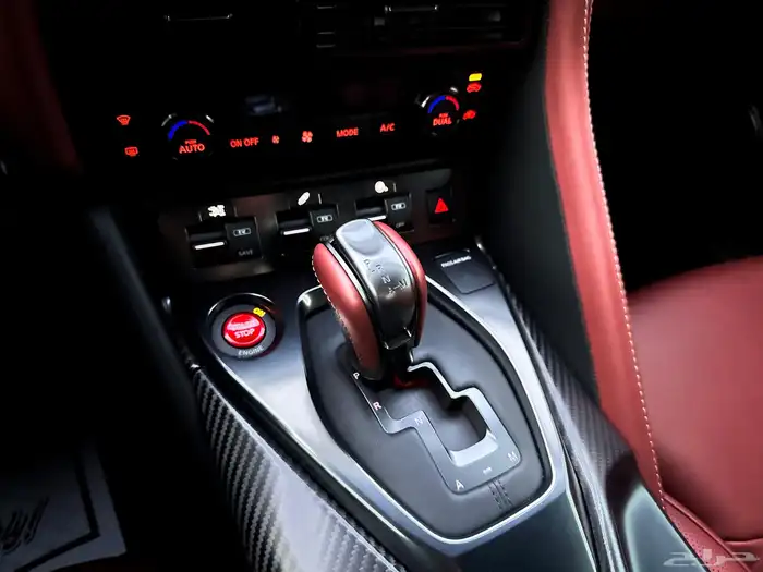 2023 Nissan GT-R Premium Coupe 17