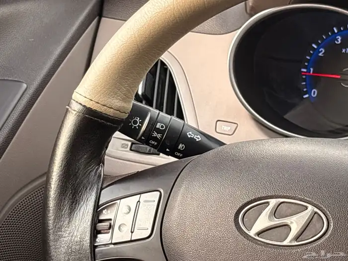 Urgently Sale Hyundai Tucson Family Car 5