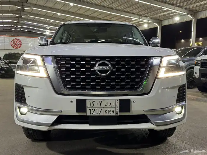 نيسان باترول موديل 2023 ( بحالة الوكالة ) 2