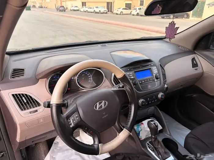 Urgently Sale Hyundai Tucson Family Car 3