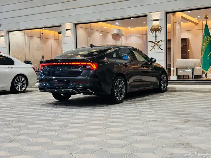 كيا 5 فل كامل نظيف جدا بطاقه جمركيه 3