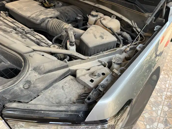 يوكن المديل 2023 قصير دبل ( SLE ) سعودي مخزن 98