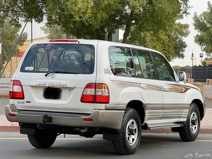 تويوتا لاندكروزر 2007 GXR 7