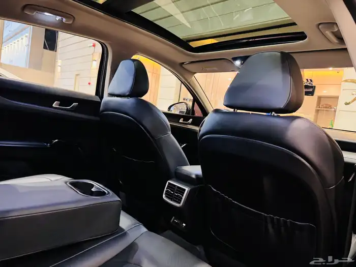 كيا 5 فل كامل نظيف جدا بطاقه جمركيه 12