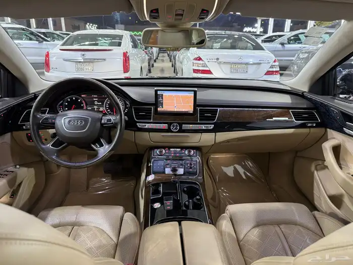 اودي A8L 2015 (( ممشى قليل )) 35