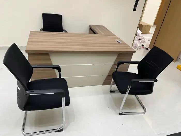 جديد اثاث المكاتب بارتيشن كراسي طاوله اجتماع كنب و دولاب 1