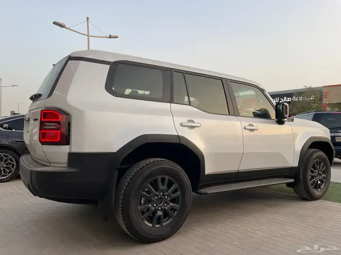تويوتا برادو TXL1 -2025 سعودي ( بنزين ) 2.4LT 4
